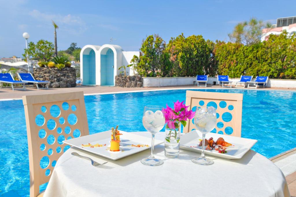 Vacanze di Settembre ad Ischia Hotel Felix Terme 4 stelle con Piscine e Beauty Farm